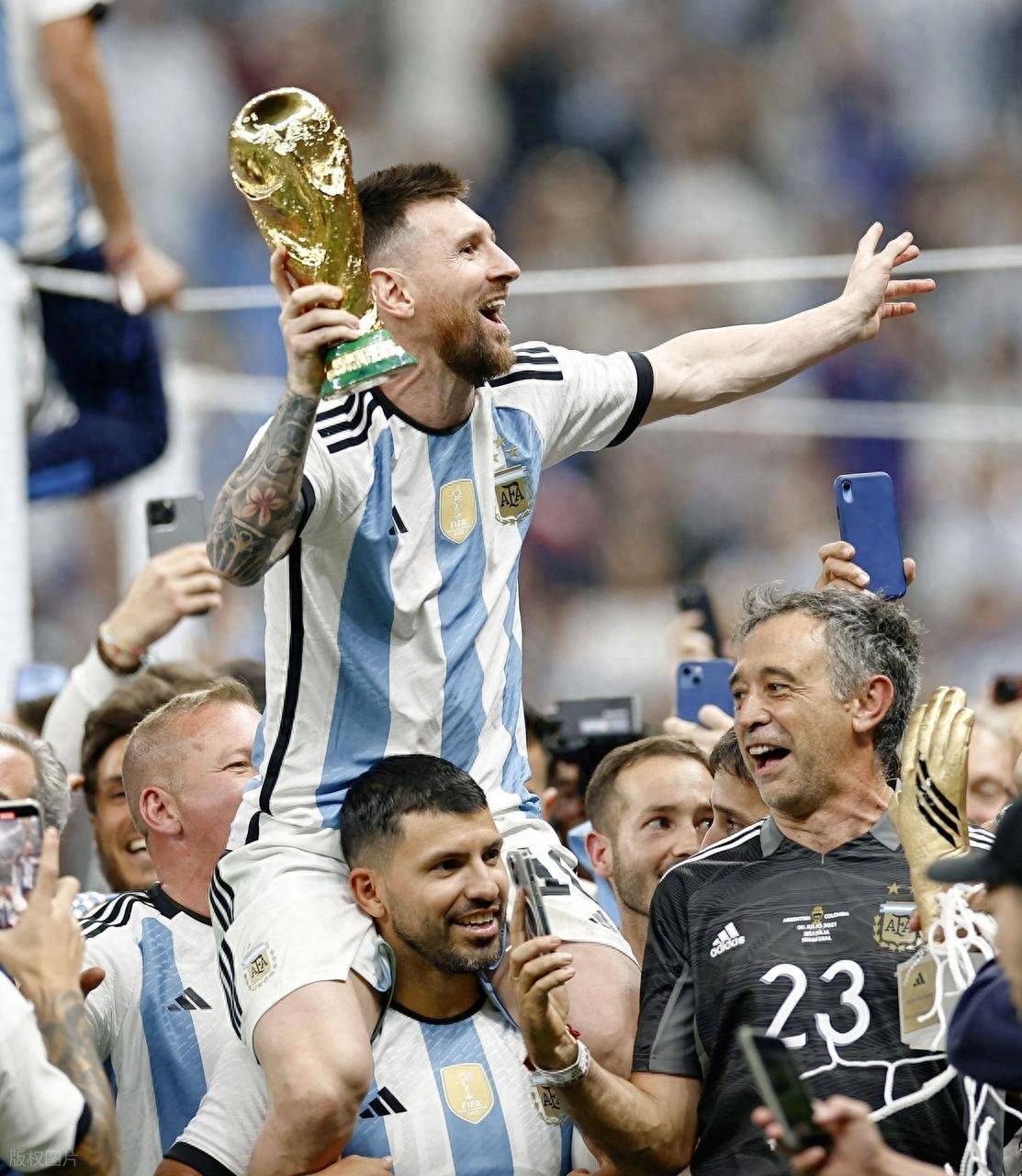 多特蒙德血洗国际米兰，梅西制霸全场