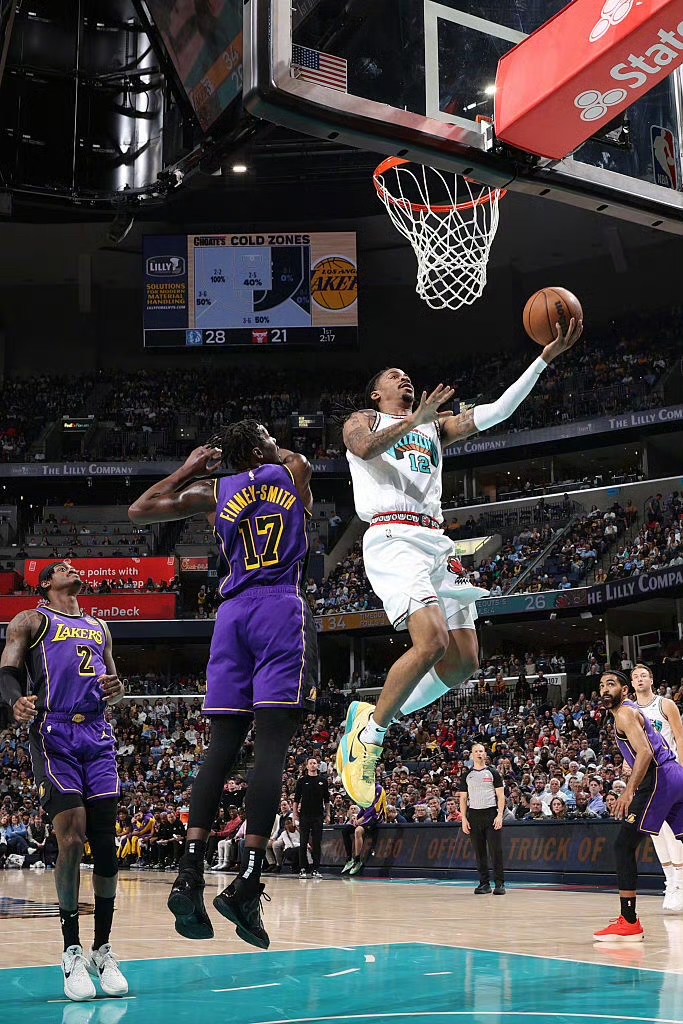 灰熊逆转尼日利亚男篮，锡安统治全场