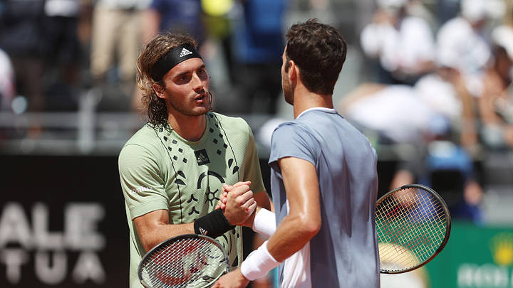 法国网球队碾压英国网球队，西西帕斯制霸全场