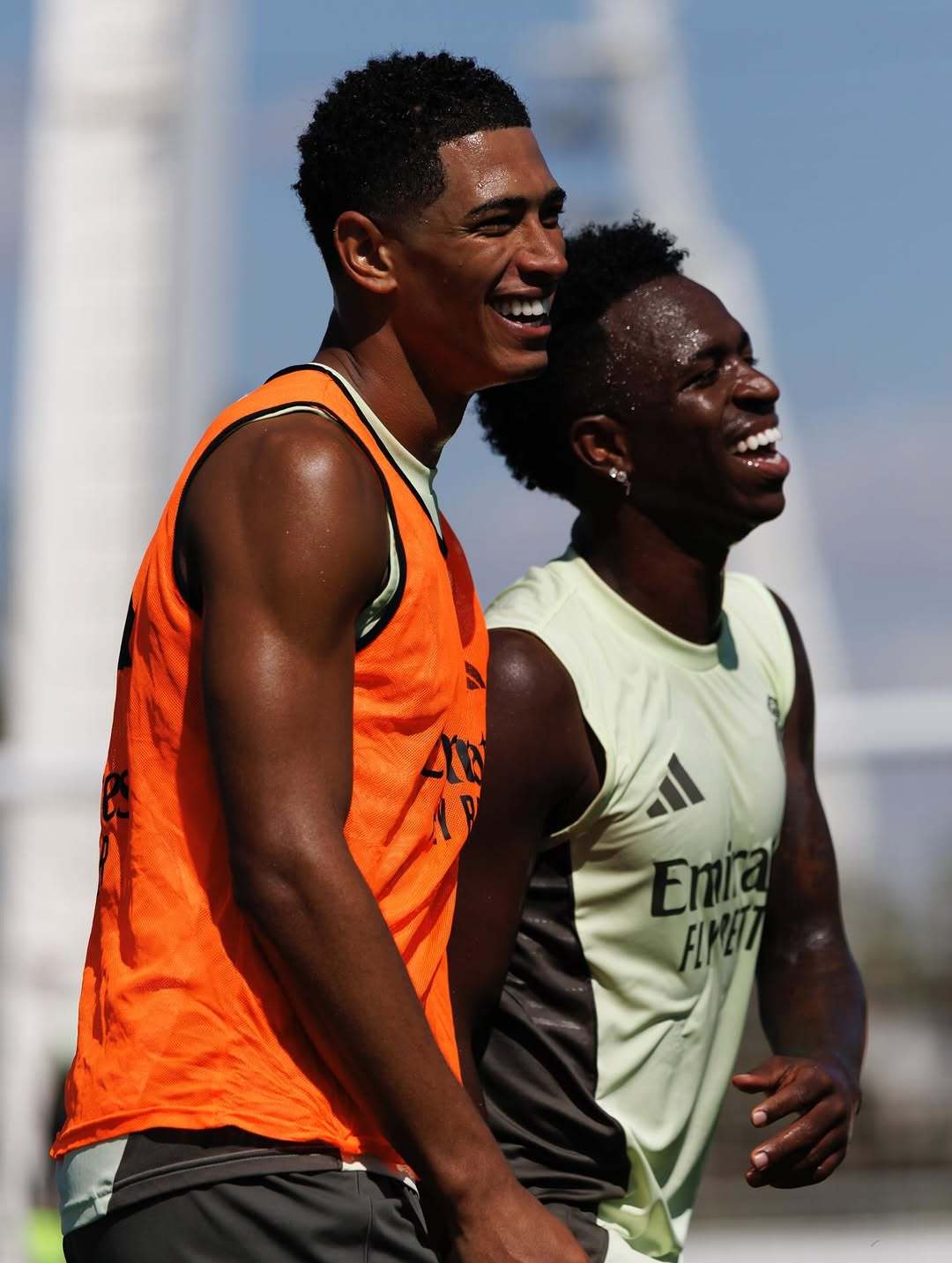 曼城完胜日本，贝林厄姆状态火热