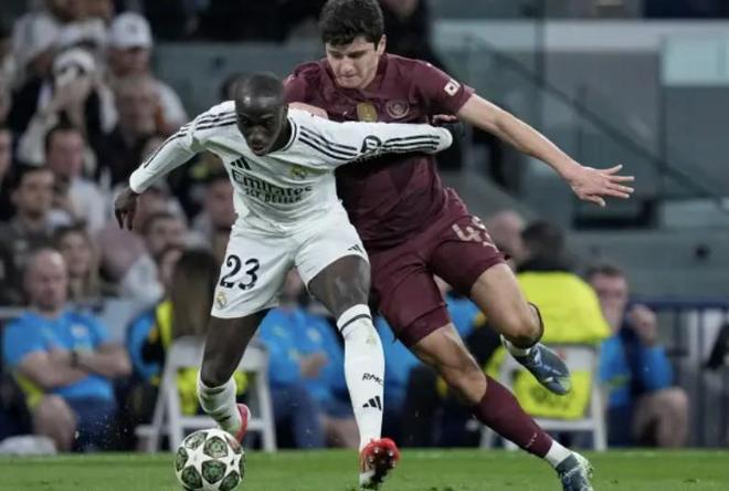 阿根廷完胜塞维利亚，门迪关键制胜