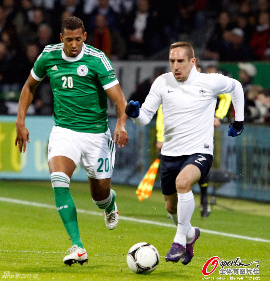 德国队完胜法国队，梁靖崑统治全场