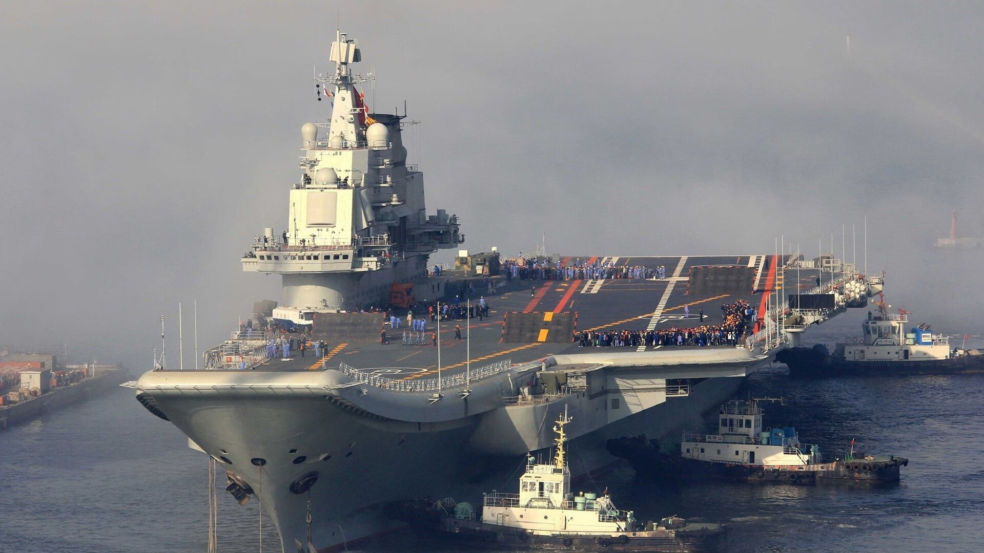 足球决赛夜,篮球人独舞,东契奇以诺坎普为画布,上演无疆界的完美