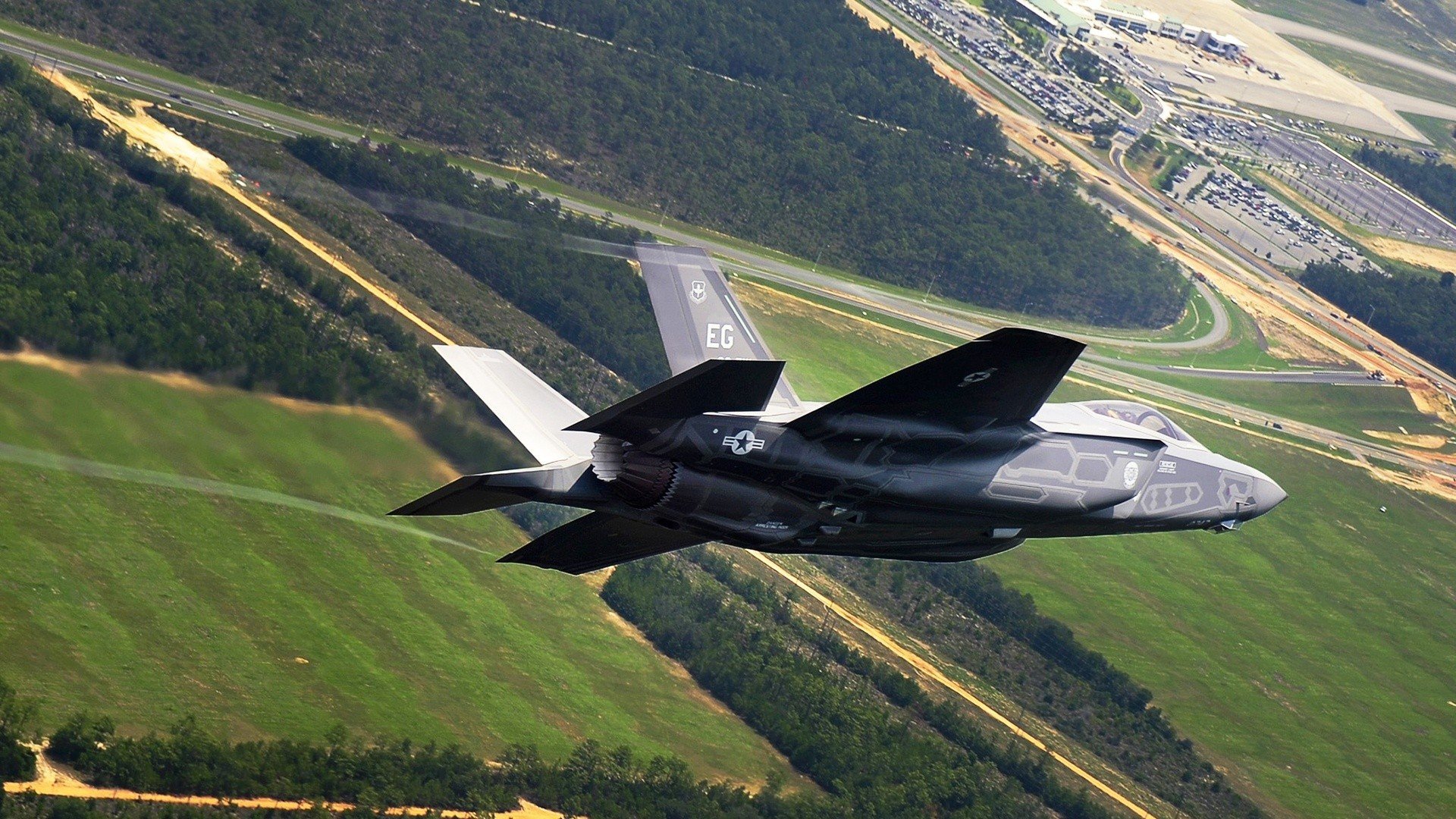 跨界王座，当季后赛的开拓者强行终结掘金，塔图姆已在F1赛道接管冠军争夺战