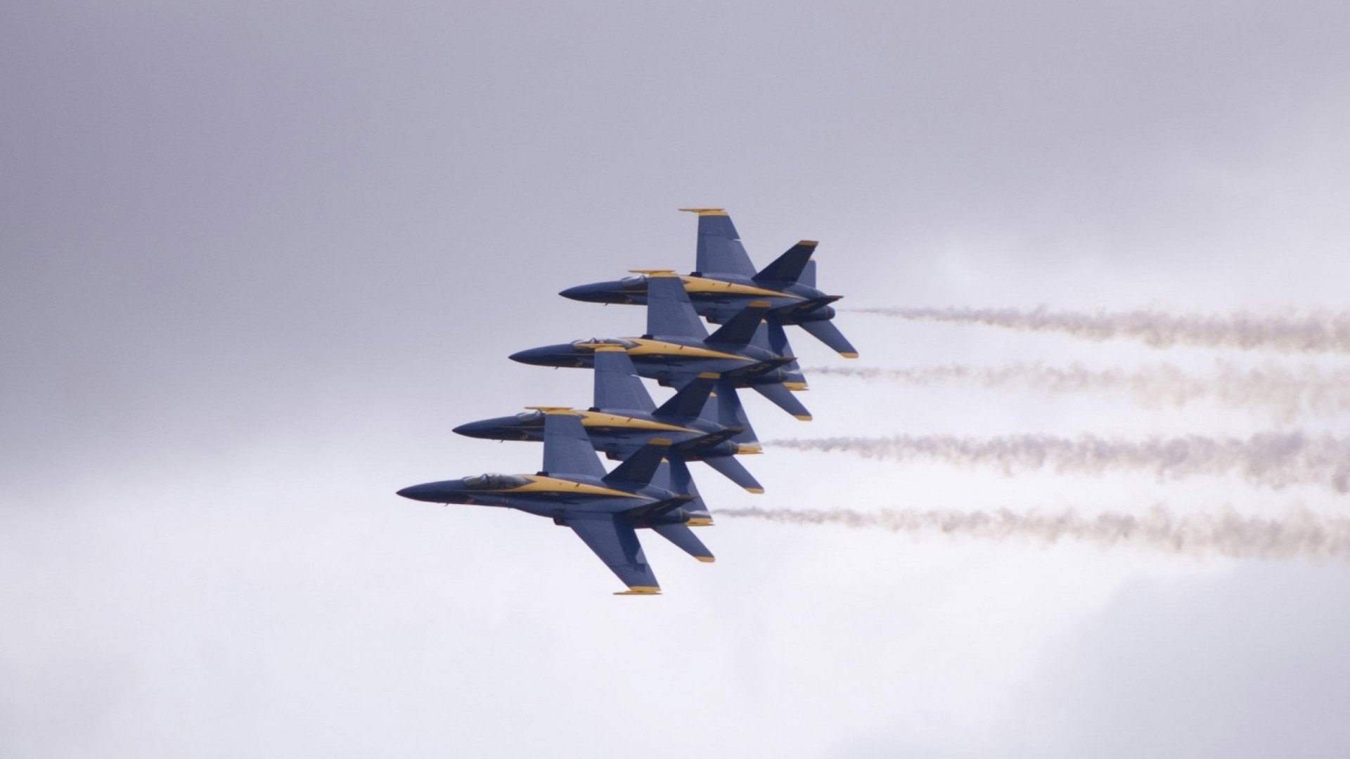 跨界体育风暴，意甲焦点战激荡绿茵，广厦队击败雷霆谱写篮球传奇